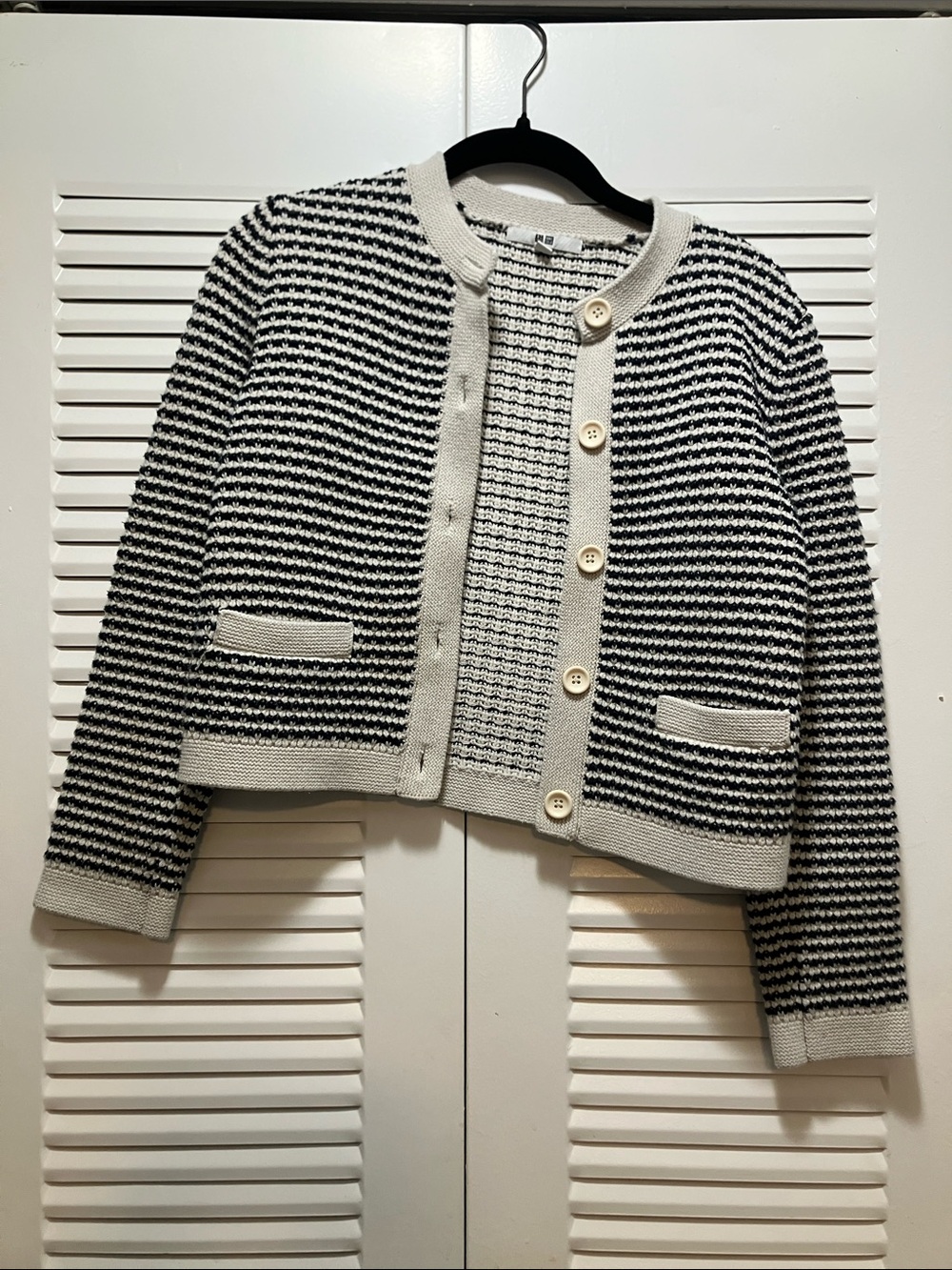 Uniqlo Girls Black & Cream Striped Knit Cardigan